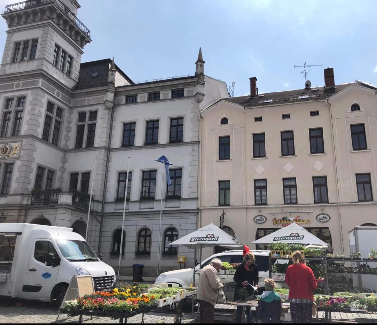 Kleinzimmer Am Markt Oelsnitz  Bagian luar foto